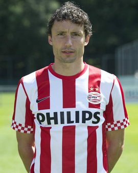 甲联赛中出 甲联赛中出